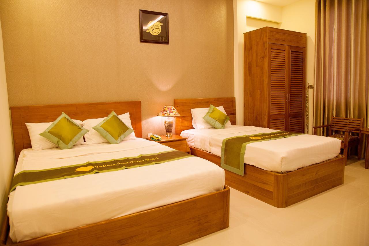 Pelican Nha Trang Hotel Bagian luar foto
