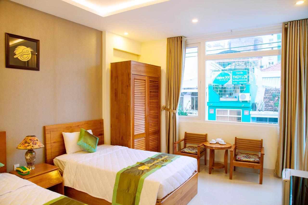Pelican Nha Trang Hotel Bagian luar foto